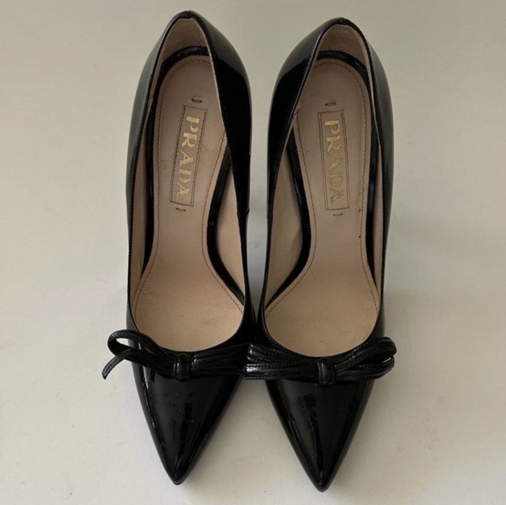 PRADA Pointy Toe Stiletto High Heeled Shoes
